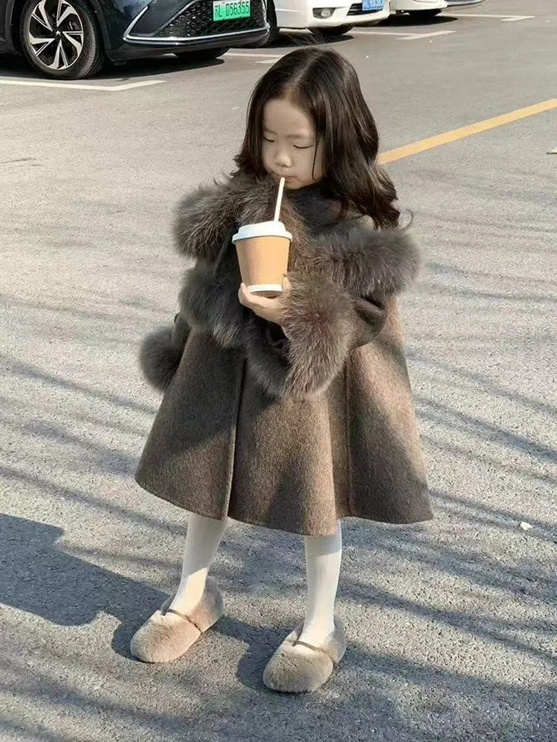 Baby Girls Woolen Coat Autumn and Winter Clothing Western Childrens Sweet Temperament Woolen Collar Woolen Coat Kids Top 251015