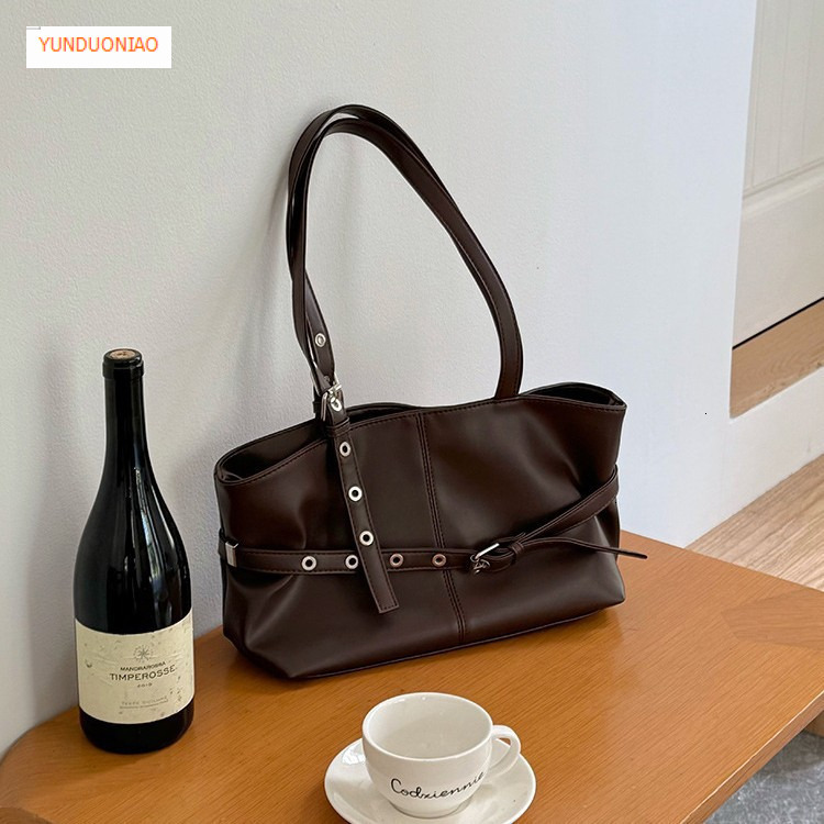 Minimalist style women's shoulder bag large capacity luxury handbag new versatile commuting bag 2025 retro style designer bag