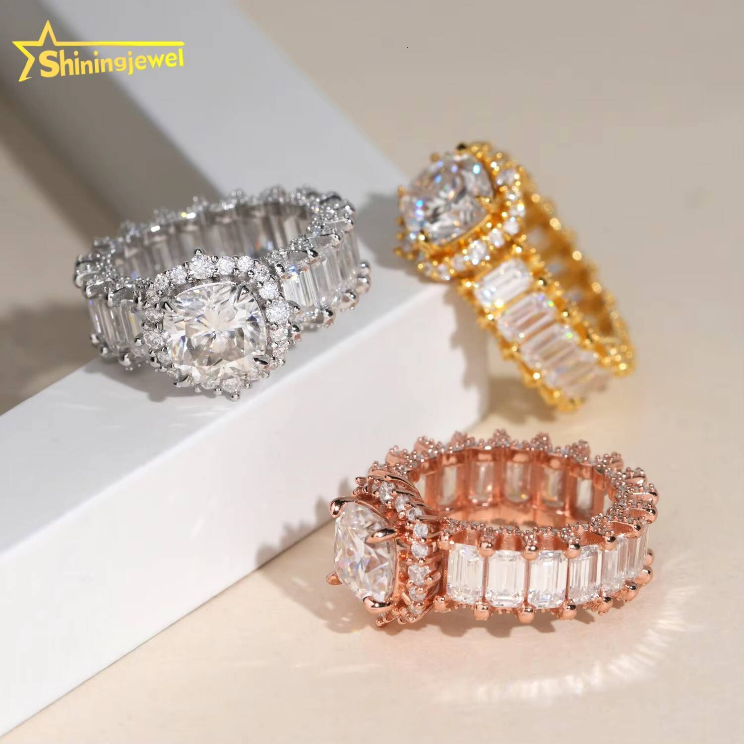 Fashion Iced Out Diamond Emerald Cut Band Women Engagement Ring VVS Moissanite Fine Hop Jewelry 925 Sliver Wedding Ring