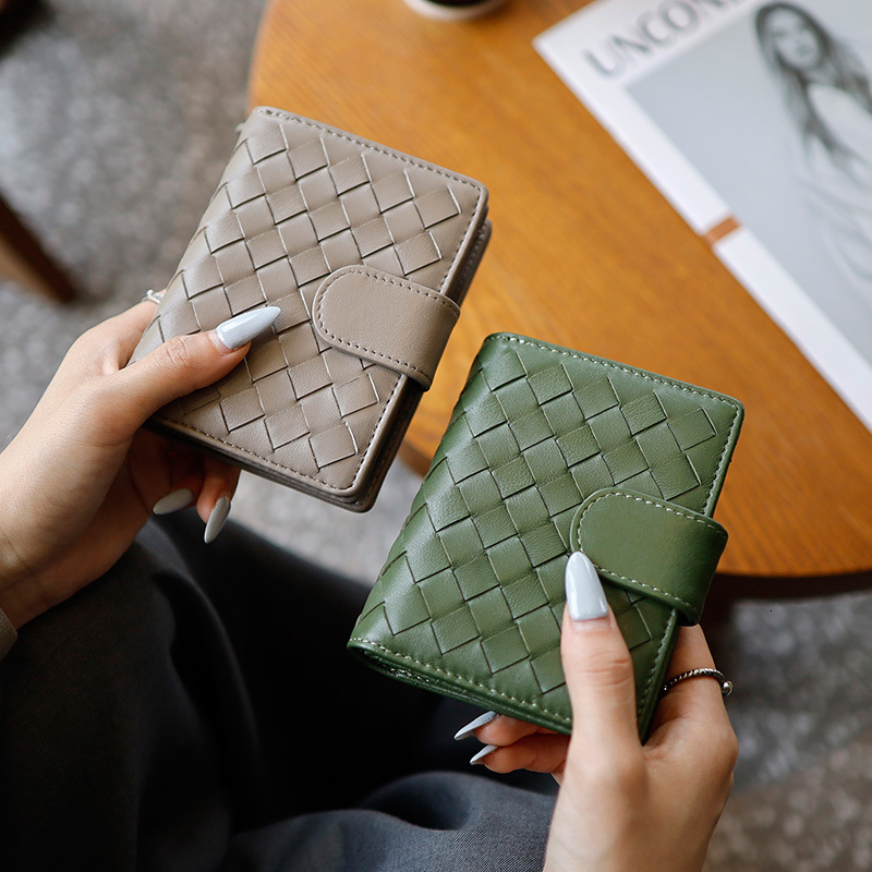 Luxury Brand Designer Bag Women's Wallet Fashion Sheepskin Woven Style Coin Purse Female 80% Off Card Holder Genuine Leather Multi-Card Slot Wall