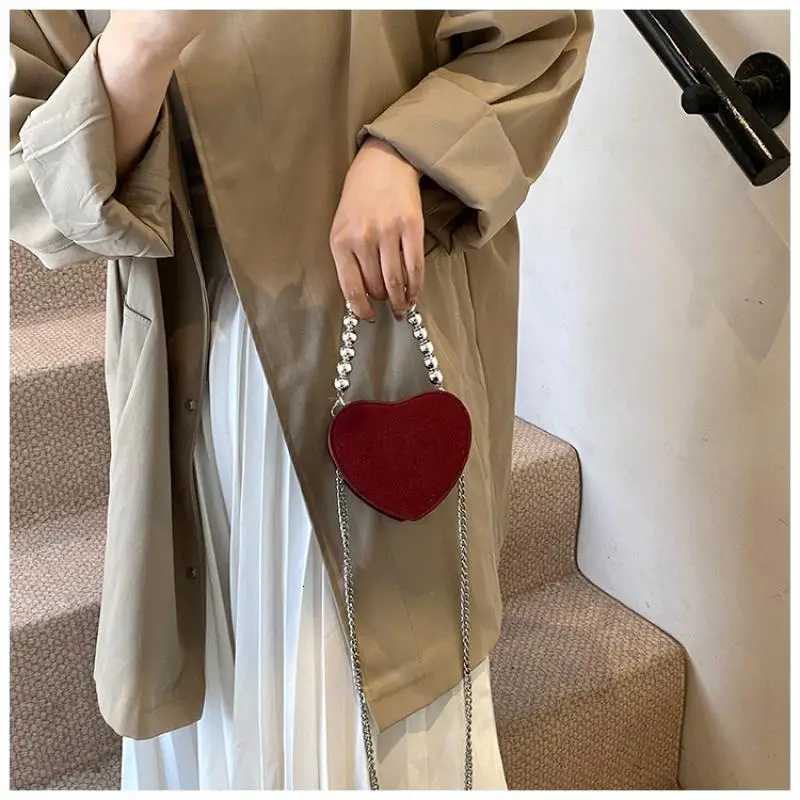 Heartshape Crossbody Shoulder Bags For Women Lipstick Bag PU Leather Mini Clutch Coin Purse Heart Niche Messenger Bags Z251018