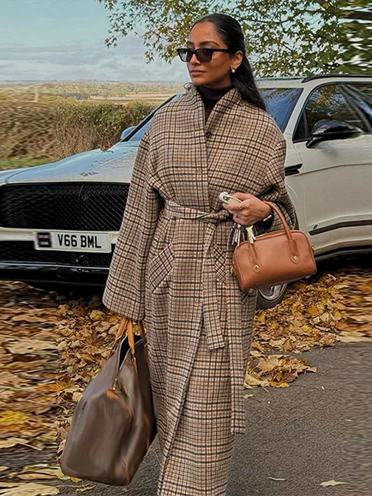 Elegant Plaid Stand Collar Long Coat Women Retro Casual Single Breasted Belt Tweed Coats Female 2025 Winter Chic Street Overcoat 251016
