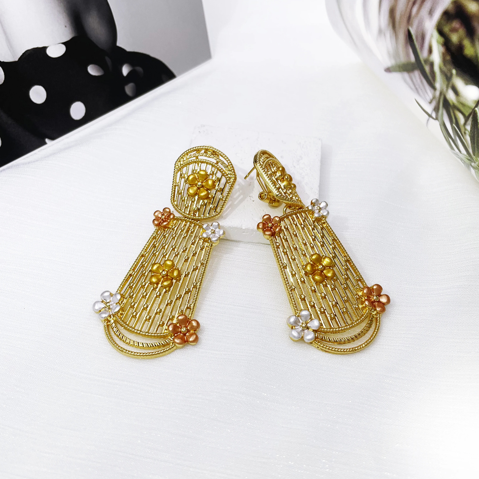 Jewelry Set For Women Tricolor Plating Necklace Earrings Bangle And Ring Full Set Jewelry Wedding Party Gift 251016