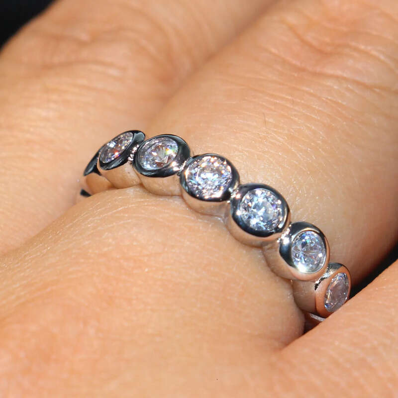 Cute Fashion Jewelry Sterling Sier Brand Desgin White Topaz CZ Dia Gemstones Party Women Wedding Circle Band Ring SetGift