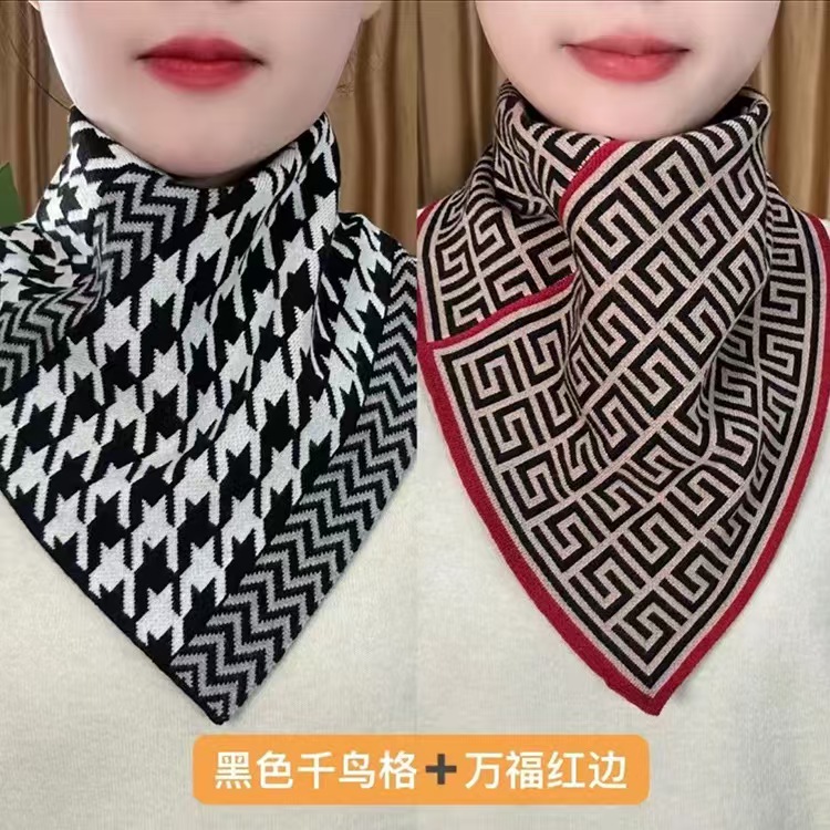 6PCStylish Unisex Thermal Neck Scarf - Perfect Fall/Winter Companion Scarf Neck Warmer Thermal Polar Fleece Windproof For