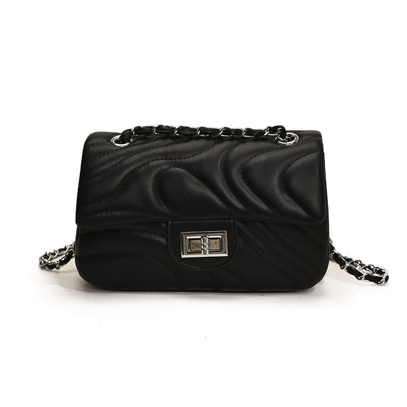 Luxury Brand Designer Bag 2025 Spring Summer New Trendy Style Chain Bag Exquisite Texture Single Shoulder Crossbody Bag Versatile Women's Bag