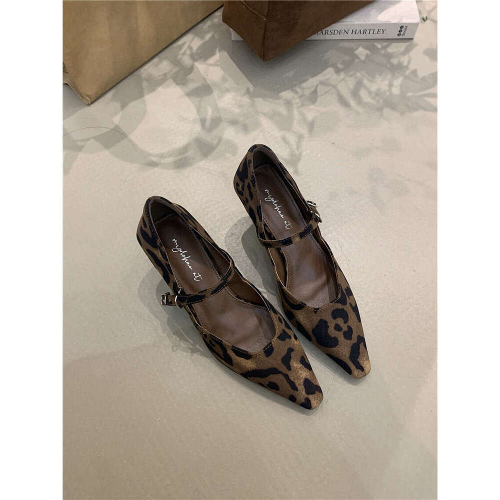 Women's High Heels 2025 Spring Designer Shoe French Style Elegant Pointed Toe Shallow Mouth Stiletto Mary Jane Commuter Shoes