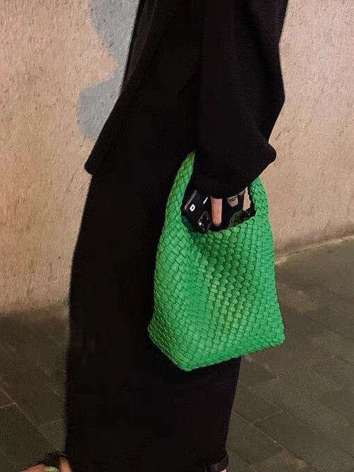 Luxury Brand Designer Bag Woven Women's Bag Large Capacity Tote Bag Women 2024 New Nylon Mother-Daughter Bag Handbag Chain Crossbody Bag Wholesal