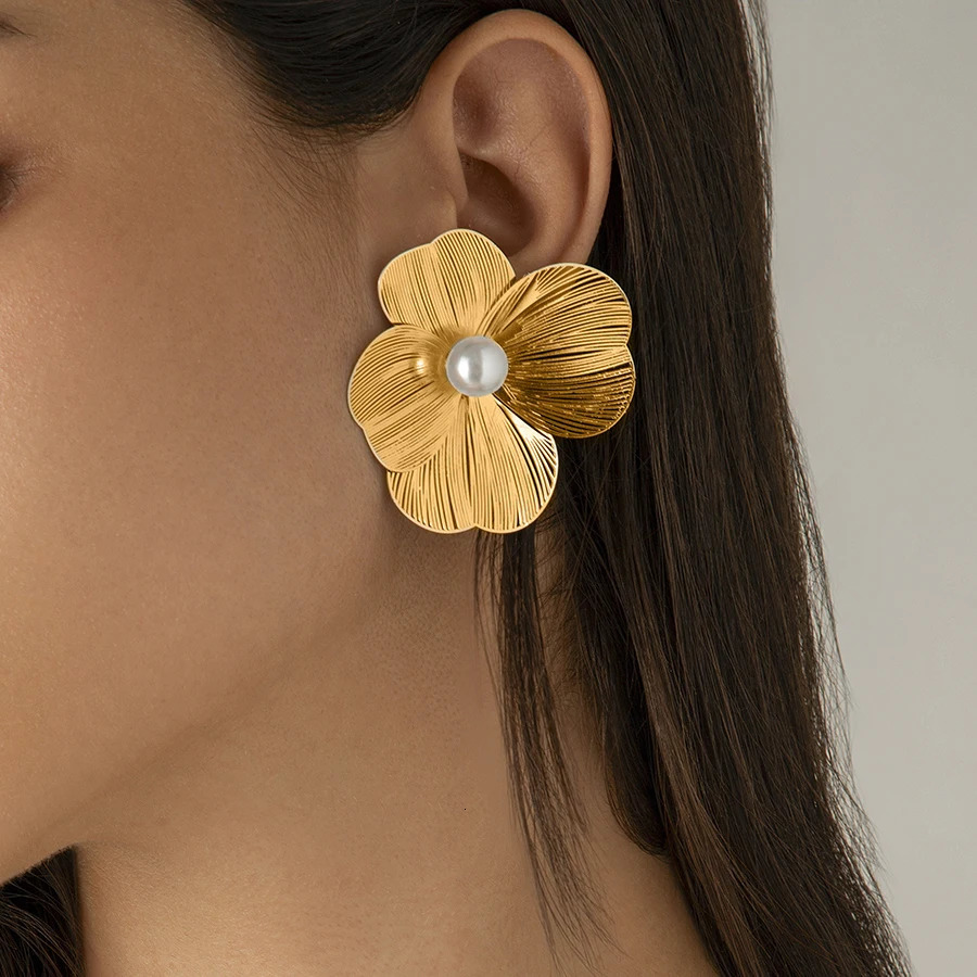 Ingemark Punk Vintage Metal Petal Flower Stud Earrings Women Girls Trend Goth Geometric Piercing Earring Jewelry Steampunk 251013