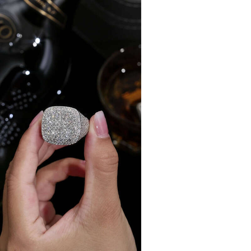 High-Quality Hip-Hop Jewelry Dubai Luxury Dazzling Cool Pure Silver Iced VVS Moissanite Men's Ring
