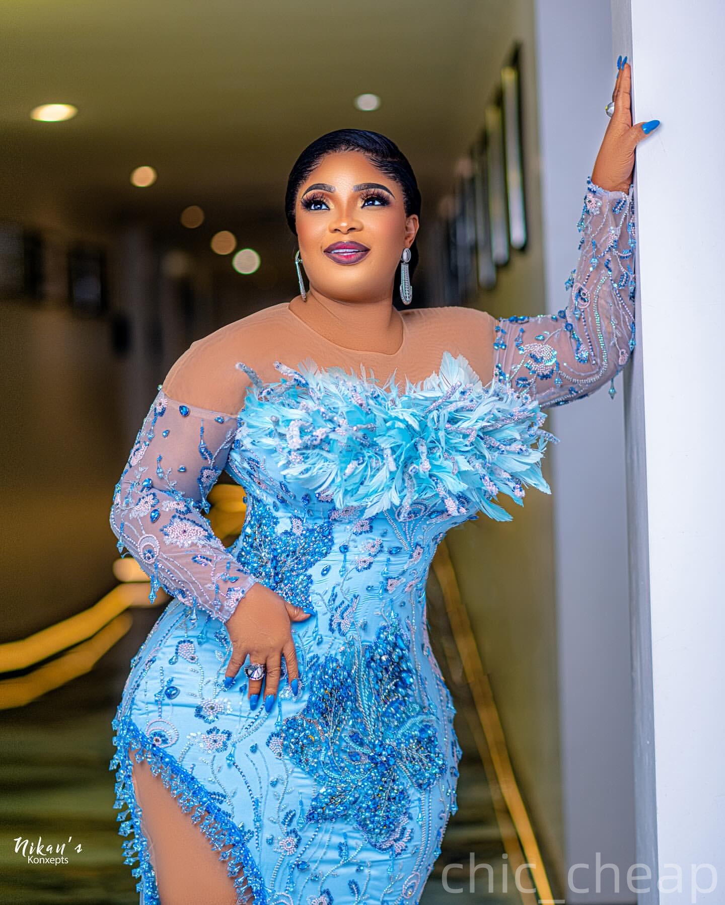 Mermaid Light Sky Blue Plus Size Prom Dresses 2025 Feather Crystals Sequined Evening Formal Party Second Birthday Engagement Gowns Dress For Special O