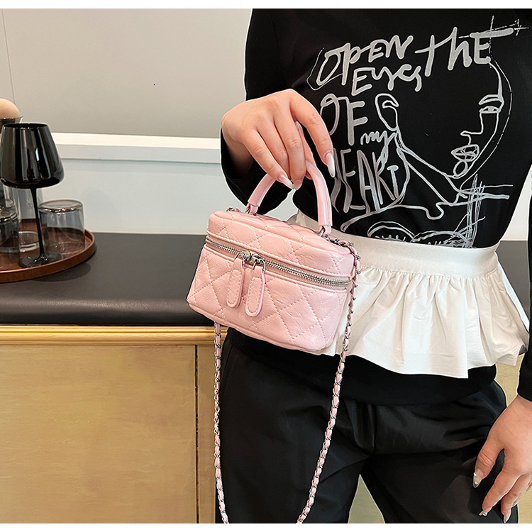 Luxury Brand Designer Bag 2025 New Bag Simple Mini Box Bag Stylish Shoulder Bag Women's Casual Korean Trendy Women's Hand Bag Free Shipping