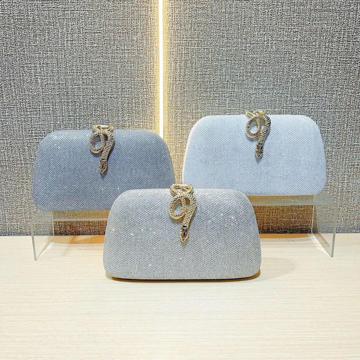 Luxury Brand Designer Bag New Evening Bag Small Fragrance Style Sequin Niche Box Bag Clutch Bag Evening Bag Dress Bag Banquet Bag