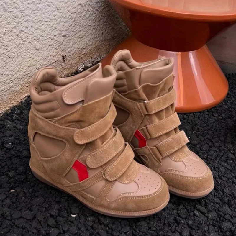 Thicksoled Casual Sneakers Womens Versatile Fashion Casual Shoes Stylish Retro Hightop Comfortable Sports Shoes 251017