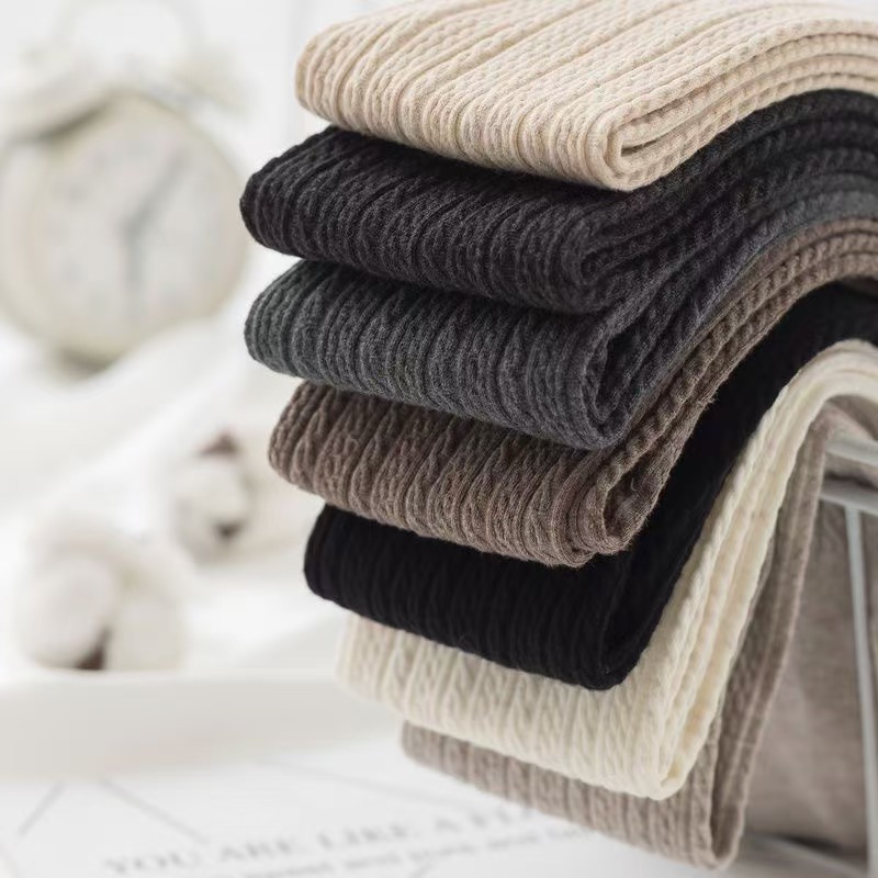 7PCDurable Autumn-Winter Ladies Thermal Knit Leggings with Comfortable Deep Grey Color