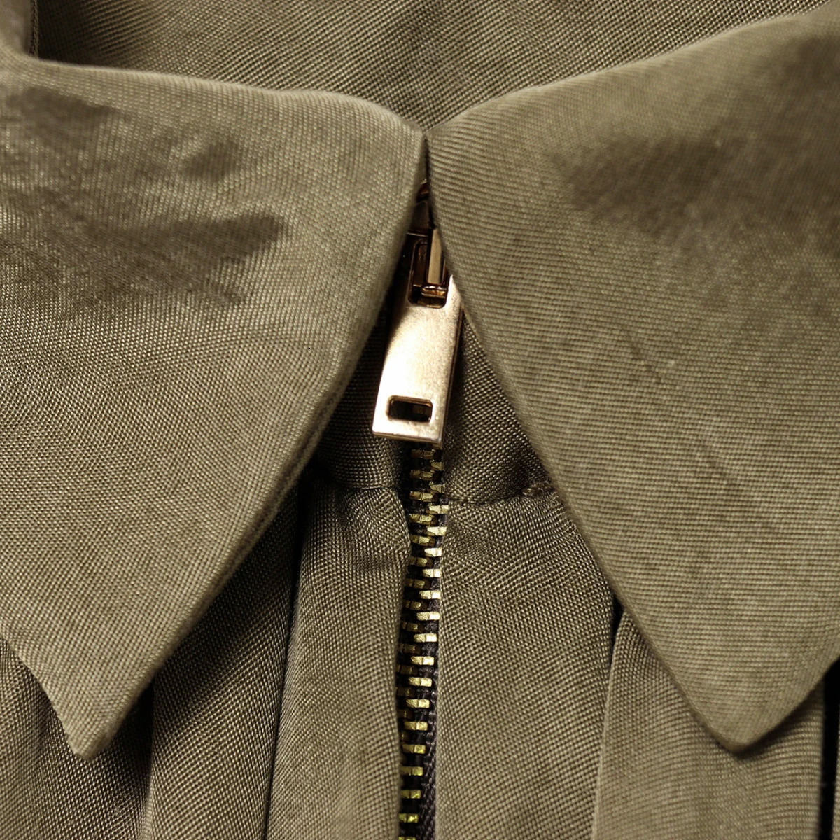 Womens Classic Retro Jacket Lapel Long Sleeve Front Zipper Loose Hem Top Spring Summer Casual Versatile Chic Outerwear 251010