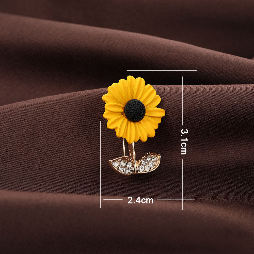 Creative Sunflower Brooch Pins for Women European Popular Design Flora Flower Crystal Brooches Collar for Blazer Shirt Hat Scarf Accessories Jewelry G