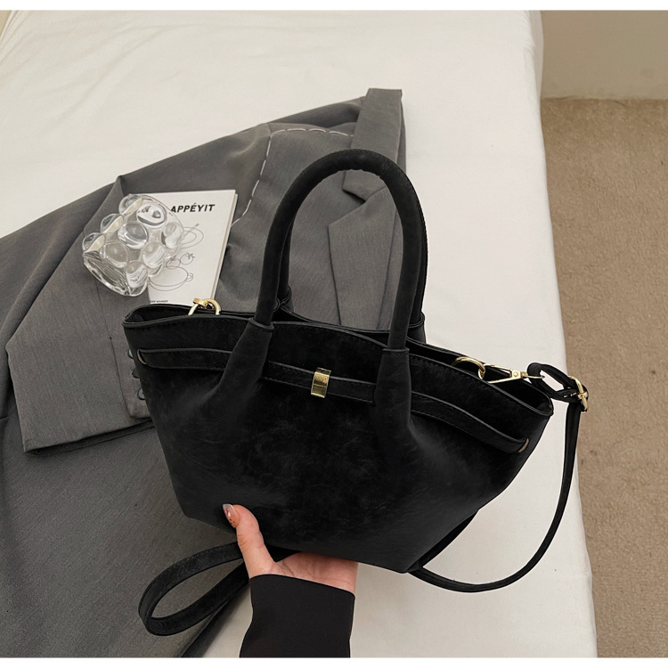 Luxury Brand Designer Bag Frosted Bag Women's New High-Grade Texture Bucket Bag Fashion Commuter Large Capacity Shoulder Crossbody Bag