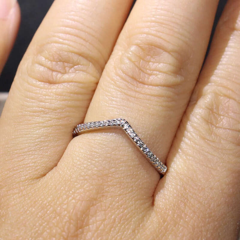 Big Promotion Wholesale Professional Deluxe Jewelry Sterling Sier Pave White Sapphire CZ Dia Women Wedding Band V Ring Gift BOX