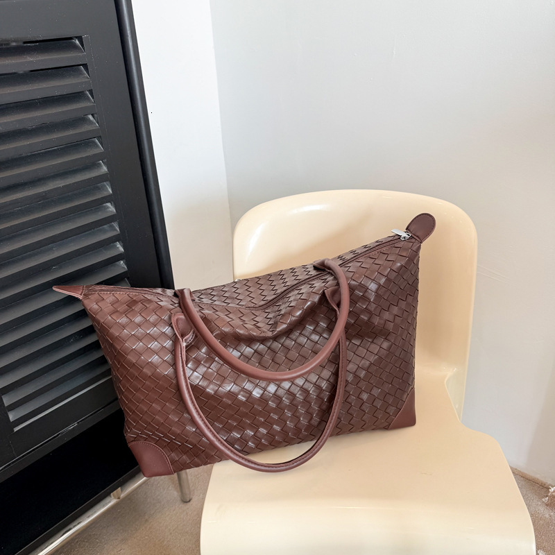 Luxury Brand Designer Bag Mommy Bag Short Trip Business Travel Portable Fashion Large Bag Storage Bag Large Capacity Korean Style Trendy Tote Bag