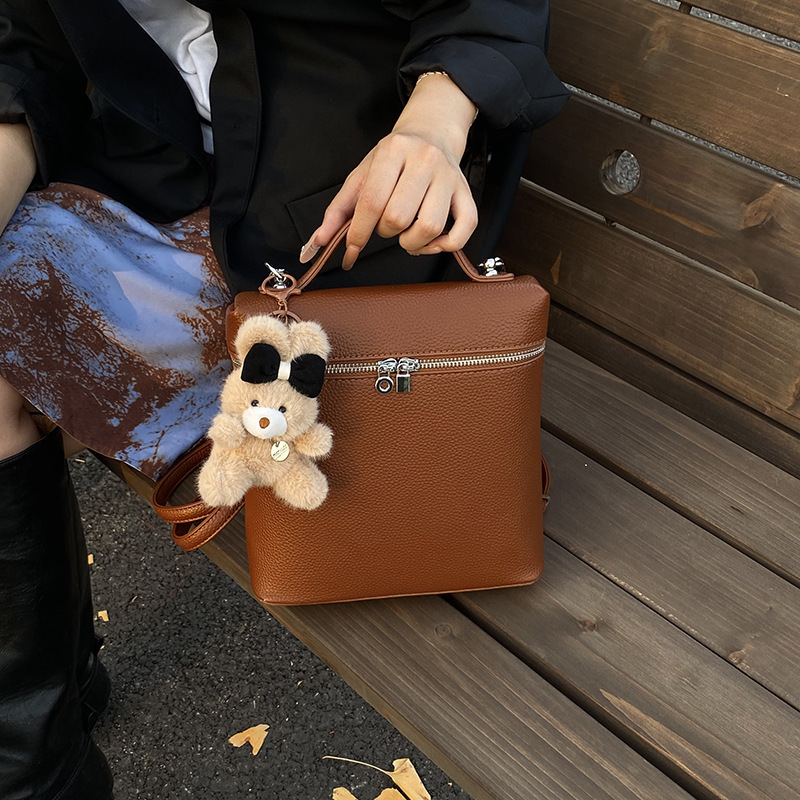 Luxury Brand Designer Bag Korean Version Fashion Simple Small Square Bag New Niche Design Backpack 2025 Autumn Solid Color Simple Handbag Women's