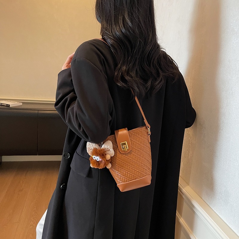 Luxury Brand Designer Bag High-End Woven Pattern Phone Bag For Women 2025 New Trendy Fashion Crossbody Bag Single Shoulder Commuter Bucket Bag