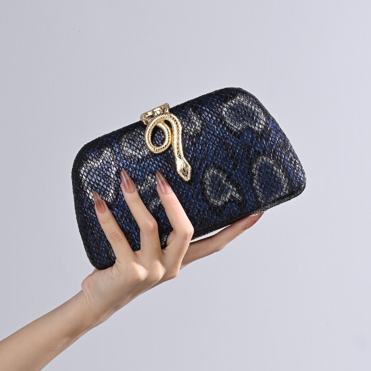 Luxury Brand Designer Bag New Hot-Selling Snake Pattern Clutch Bag For Dresses, Qipao, Evening Wear, Single Shoulder Crossbody Chain Banquet Bag For W