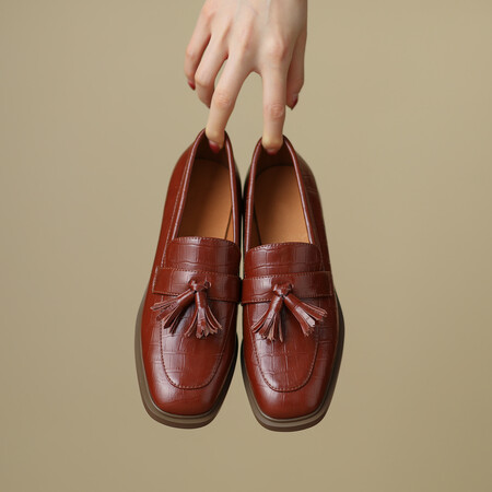 Genuine Leather Tassel Loafers Women's Soft Sole Slip-On Driving Shoes British Style Roman Flat Shoes