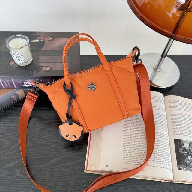 Luxury Brand Designer Bag HB 2025 New Dumpling Bag For Women, Single Shoulder Handheld Crossbody Bag, Fashionable Waterproof Phone Bag, Versatile