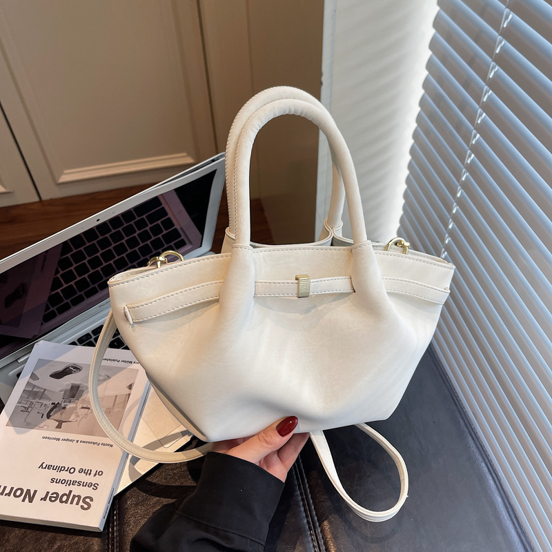 Luxury Brand Designer Bag Frosted Vegetable Basket Bag For Women, New High-End Bucket Bag, Simple And Fashionable Commuter Shoulder Handbag