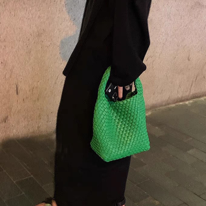 Luxury Brand Designer Bag Woven Women's Bag Large Capacity Tote Bag Women 2024 New Nylon Mother-Daughter Bag Handbag Chain Crossbody Bag Wholesal