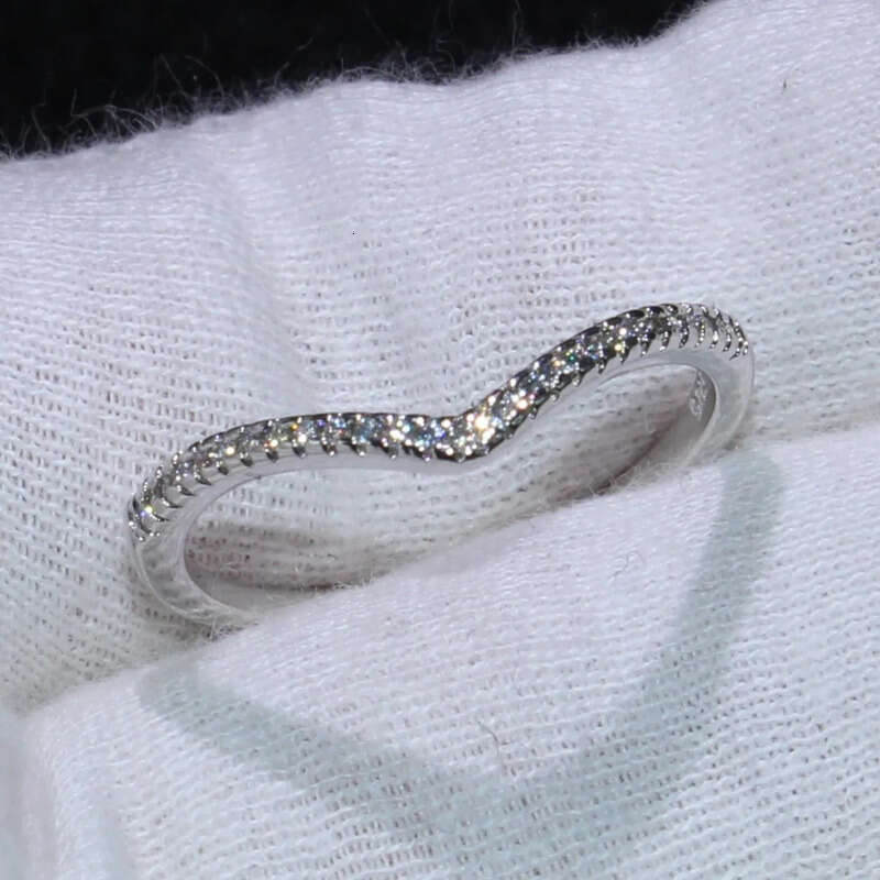 Big Promotion Wholesale Professional Deluxe Jewelry Sterling Sier Pave White Sapphire CZ Dia Women Wedding Band V Ring Gift BOX