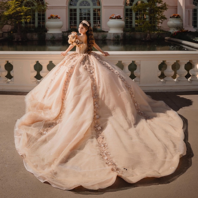 Champagne Shiny Quinceanera Dresses Off The Shoulder Applique Lace Beading Crystal Tull Corset Party Birthday Sweet 16 Dres Vestidos 15 De Anos