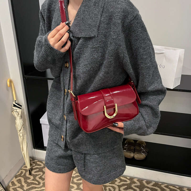 Designer Bag Luxury Bag Underarm For Women 2025 New Shoulder Bag Trendy Red Shoulder High-End Melad Commuter Crossbody Small Square