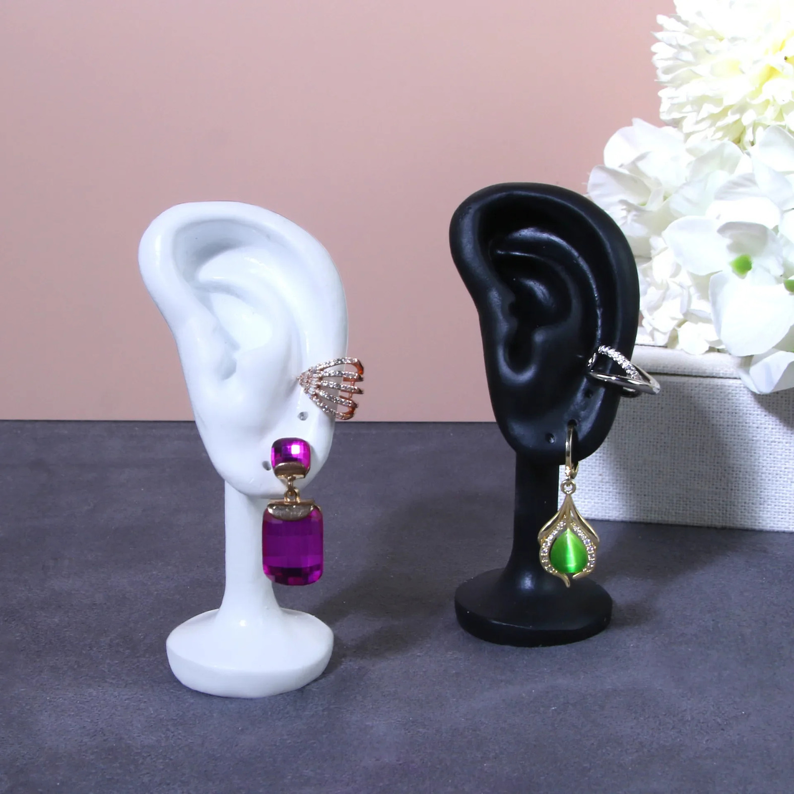Resin Portable Earring Display Stand Jewelry Rack Ear Shaped Ear Studs Organizer Holder Rack for Earrings Display Tool 251016