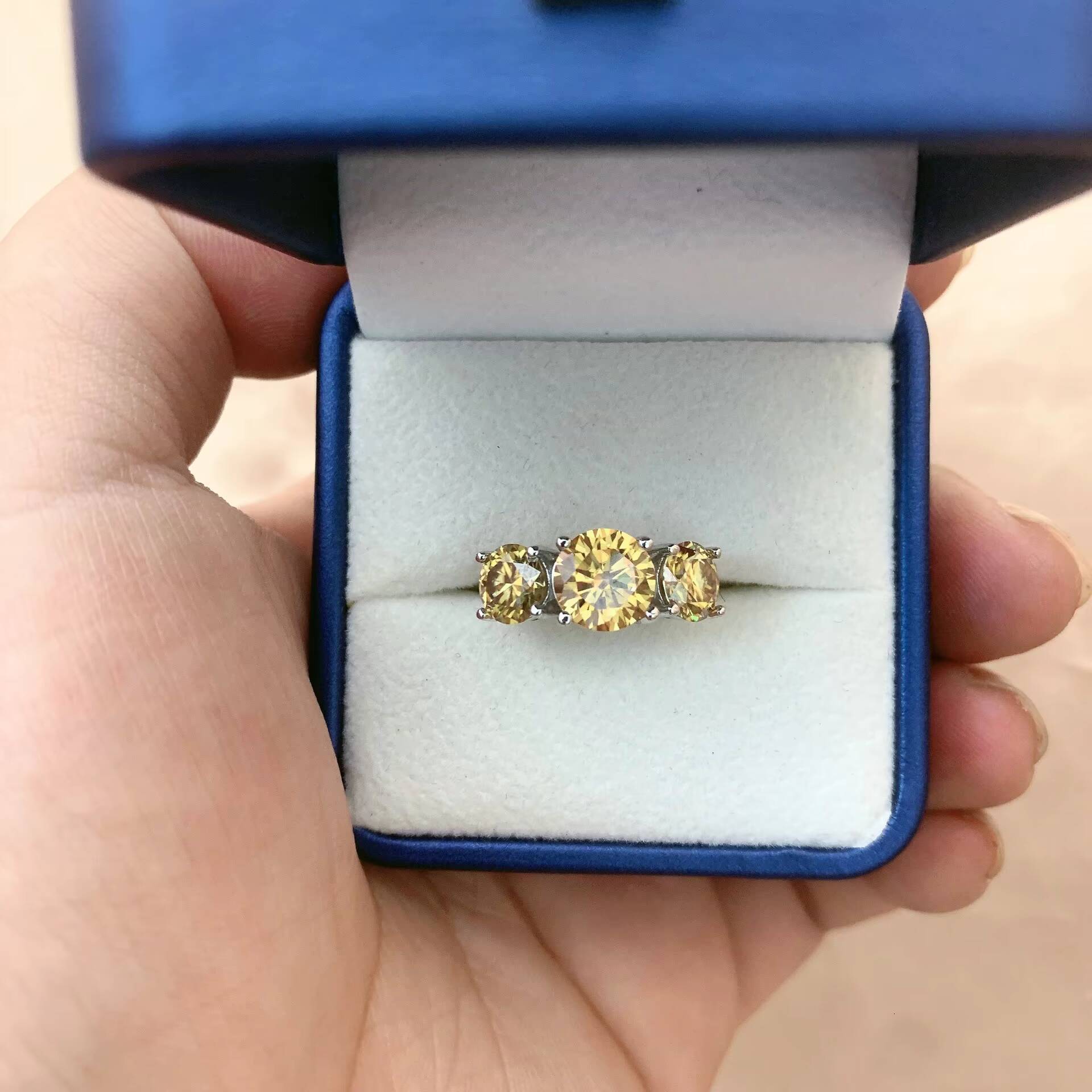 Wholesale Jewelry VVS1 925 Sterling Silver Wedding Bands Lab Diamond Rings Moissanite Stackable Engagement Ring for Women