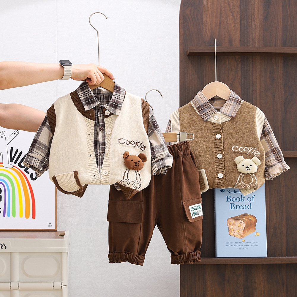 Baby Spring and Autumn Set 1-3 Year Old Boys' Bear Sweater 3-Piece Set Trendy Children's Korean Version Clothes Children's Clothing Tre