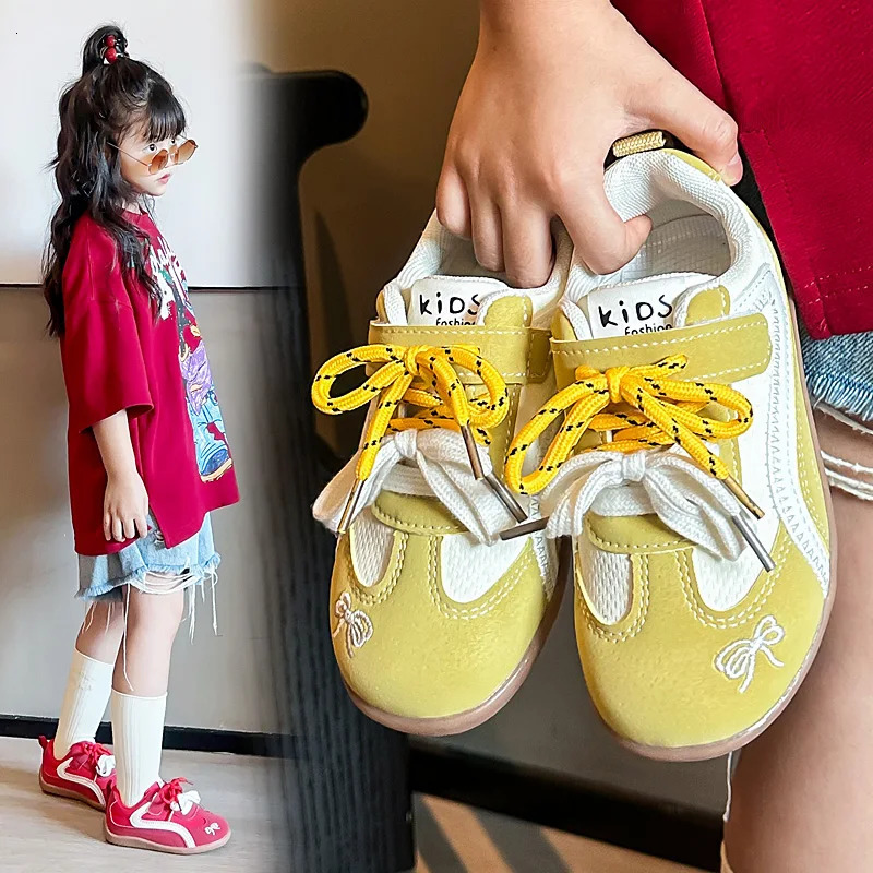 Latest Fashion Girls Shoes Height Increasing Autumn Sneakers Retro Style Shoes for Boys and Girls Kids Shoes 251014