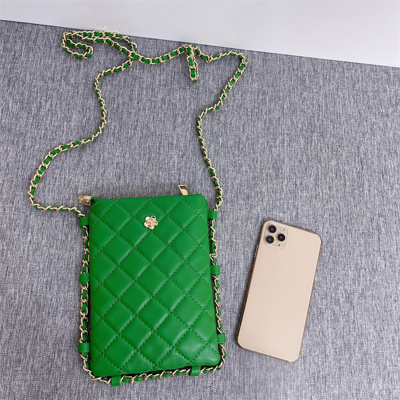 Luxury Brand Designer Bag Lightweight Quilted Crossbody Small Bag Fashion Versatile Phone Bag Trendy Walking Chain Phone Pouch Shoulder Bag For Women