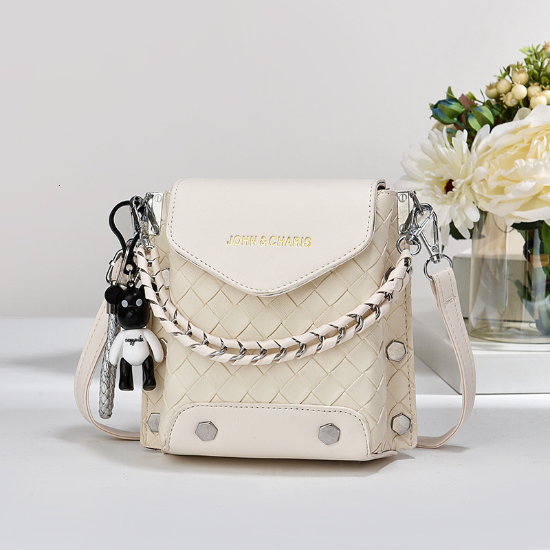 Luxury Brand Designer Bag 2024 Autumn New Fashion Phone Bag Women's Shoulder Crossbody Small Bag