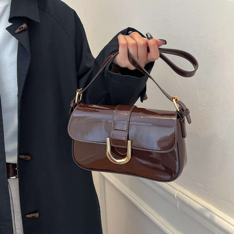 Designer Bag Luxury Bag Underarm For Women 2025 New Shoulder Bag Trendy Red Shoulder High-End Melad Commuter Crossbody Small Square