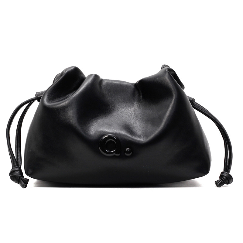 Free shipping designer Fashion Bags Fashionable minimalist single shoulder crossbody bag lightweight large capacity high quality Elegant