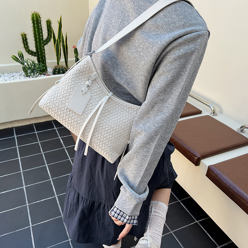 Luxury Brand Designer Bag 2025 New Underarm Bag Tote Bag High Appearance Large Capacity Daily Commute Versatile Shoulder Handbag