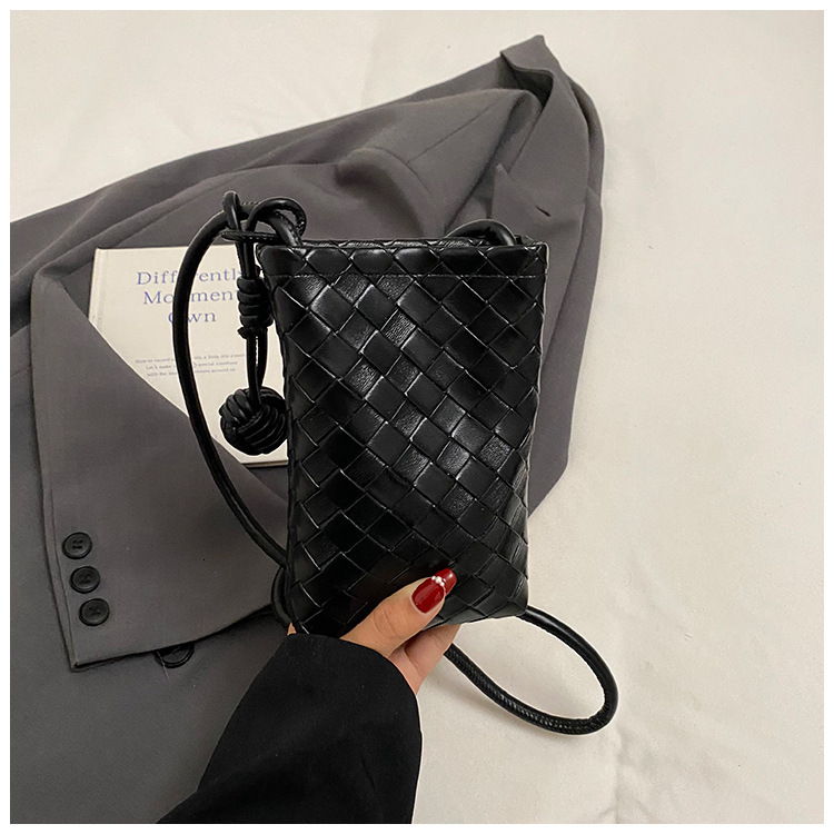 Luxury Brand Designer Bag Small Phone Bag For Women Summer 2025 New Simple Versatile Crossbody Bag Korean Style Internet Celebrity Phone Bag