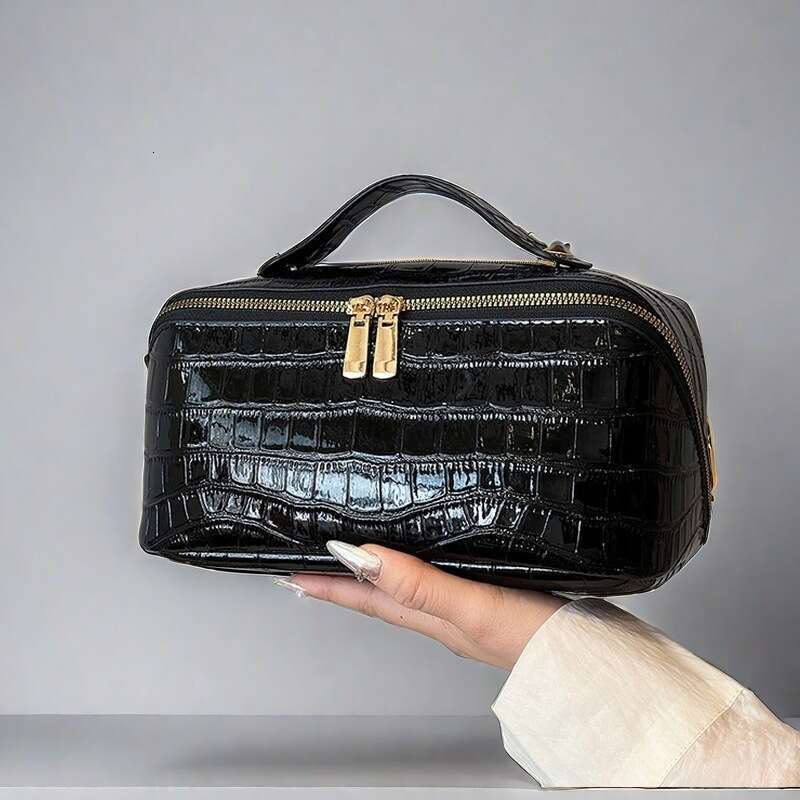 Designer Bag Luxury Bag Tree Bark Pattern Makeup New High-End Niche Large Capacity Convenient Shoulder Bag Travel Toiletry Cosmetic Organizer