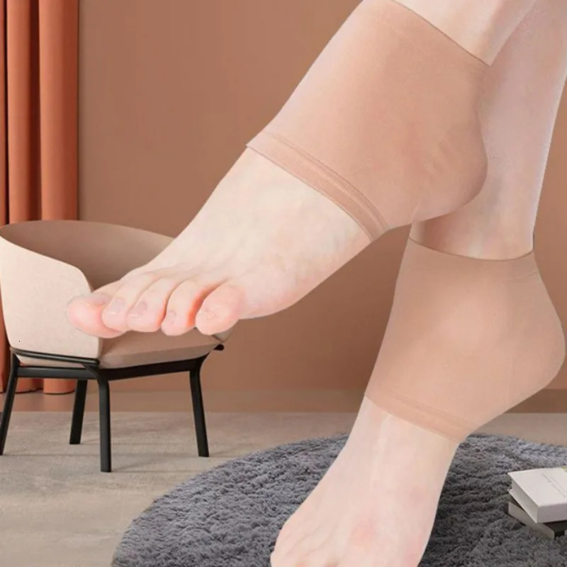 Crack Resistant Heel Pad Foot Sole Protection Cover Preventing Plantar Fasciitis Half Shoe Pad Achilles Tendon Heel Protector 251013