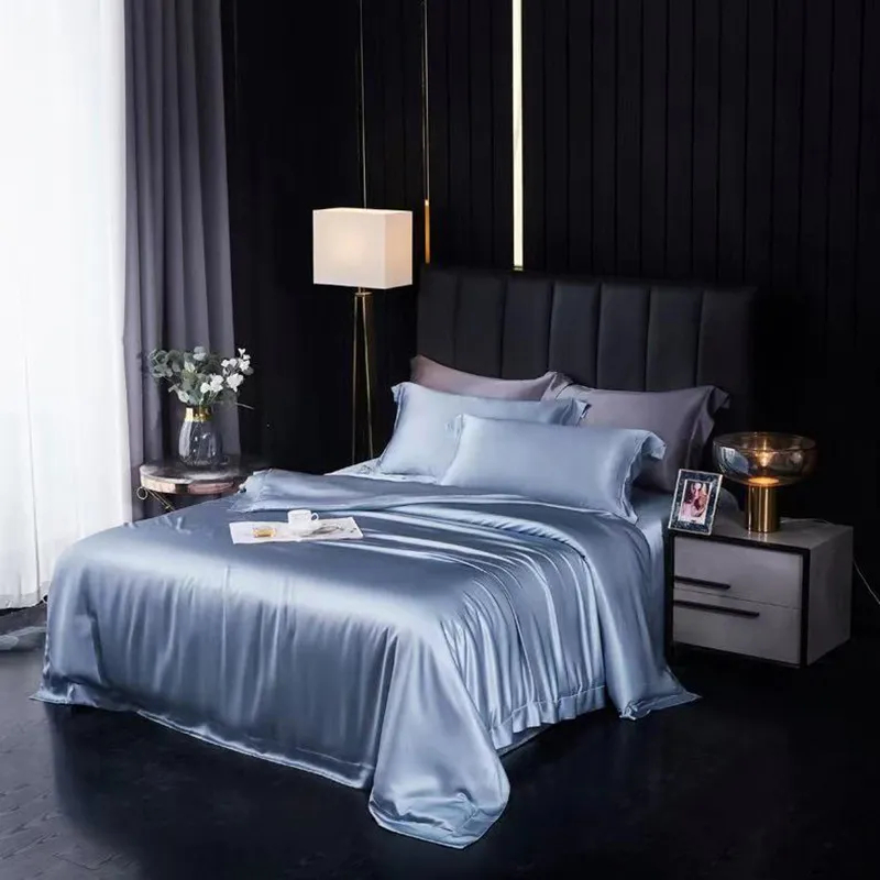 New high-end luxury bed sheets and bedding, household light luxury four piece set of bed sheets 2025