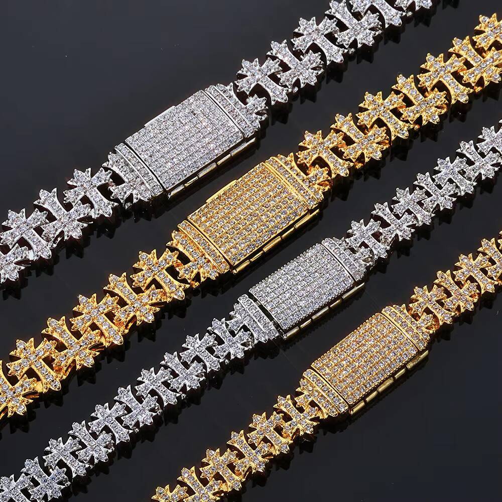 Eskeem Luxury Spring Buckle Bracelet for Women Men 8511mm Size Iced Out Cubic Zirconia Cross Design Bling Fine Jewelry