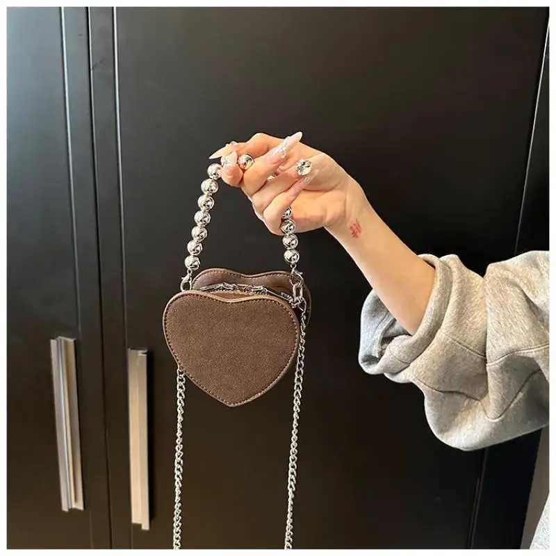 Heartshape Crossbody Shoulder Bags For Women Lipstick Bag PU Leather Mini Clutch Coin Purse Heart Niche Messenger Bags Z251018