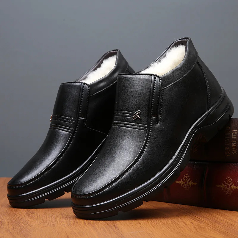 Snow Boots Men Boots Genuine Leather Dad Shoes Leather Shoes Mens Dress Boots Winter Shoes Men Zapatillas Hombre 251010